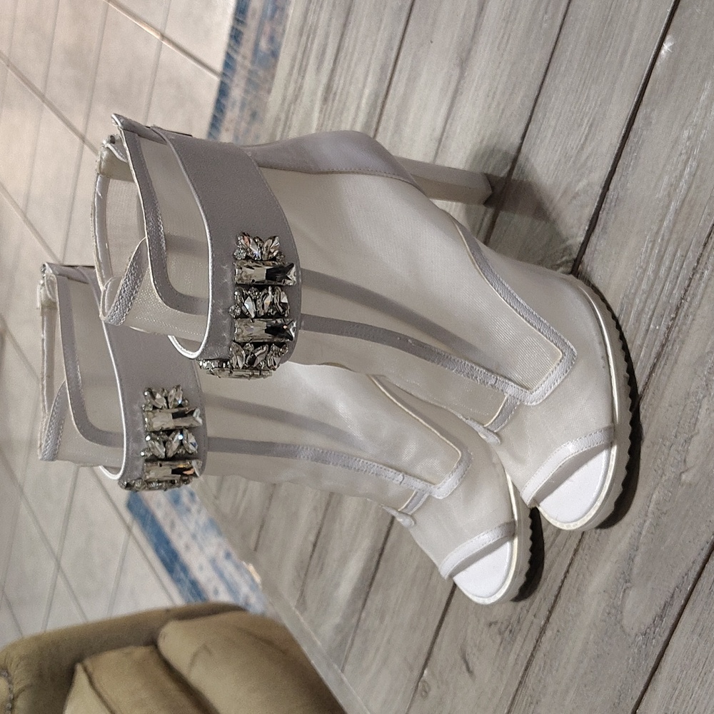 Karl Lagerfeld Elegant White Mesh Ankle Boots Size Women's 8 - Picture 6 of 12